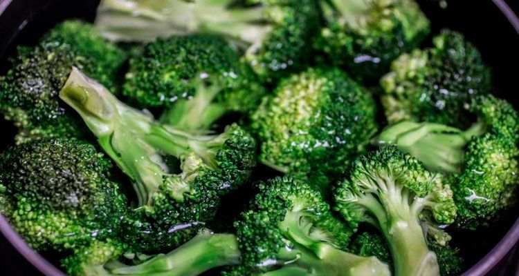Tiempo de Cocción del Brócoli en la Olla Express 【Actualizado 2019】